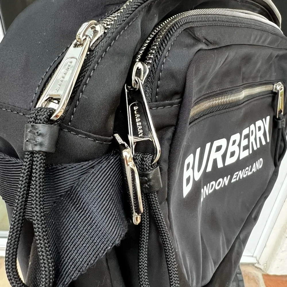 🎒BURBERRY black belt bum bag backpack largo logo sold out retail unisex - Picture 8 of 11